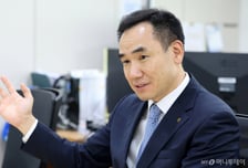 수익률 800% 펀드매니저 "올해는 삼전닉스, 내년에는 이것 뜬다"