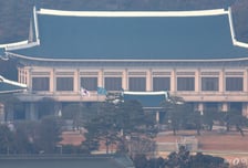 청와대, '5·18 성역' 발언 논란 이병태에 '사퇴 권고'
