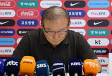"월드컵 탈락 후 현지서 사퇴"...박항서도 축협 떠났다
