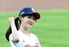 [포토] 승리요정 정희수, SNL 어퍼컷
