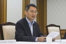 정부, '원화 국제화 로드맵' 7월 중 발표…"외환시장 변동성 증가 대비"