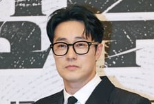 '김부장', 넷플릭스 비영어쇼 1위X79개국 TOP10...전세계 흔든 흥행