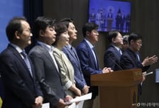 與정무위 "1만명 실직 위기 홈플러스에 쿠팡까지…국힘, 협조하라"