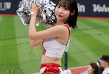 [한번에쓱] '안타송도 아웃송만큼 신나지!'  정희정