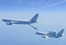 공군, E-737 항공통제기 공중급유 훈련…"임무 시간 2배 연장"