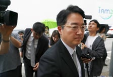 종합특검, '김건희 수사 무마 의혹' 심우정 전 검찰총장 소환 조사