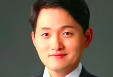 [이권호 변호사의 칼럼]AI와 인류의 미래(1) -새로운 미래의 문턱에서