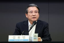 정부 이어 靑도 "레버리지 ETF 보완 검토"…어떤 대책에 담길까