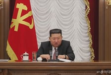 "뇌물 받고 측근 심었다" 김정은 격노, 군 실세 박희철 공개 처벌
