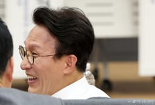 "당대표가 선거 지휘" 최민희 지적에…김민석 "상당 부분 제가 결정"