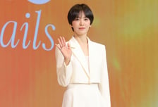 송혜교, 새 소속사 찾았다…신생 기획사와 새출발