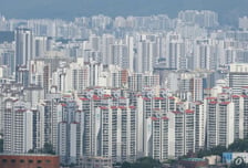 "지각비 냈어요"…6월 팔린 아파트 절반 이상이 '상승 거래'