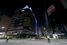 폭염 속 암흑 된 영종도…대규모 정전에 승강기 고립까지