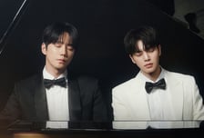 '포핸즈' 송강·이준영, 피아노 앞 황홀한 투샷