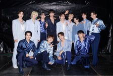 세븐틴 13명, 플레디스와 또 전원 재계약…11년  동행 계속