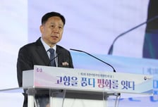 李대통령 "북향민 경험, 남북 함께하는 미래 준비하는 소중한 자산"