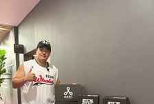 '최지만이 쐈다' 울산 웨일즈 선수단에 슬리퍼 선물 "감사한 마음 전하고 싶었다"