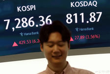 반도체 랠리에 돌아온 외국인...28만전자·210만닉스 복귀