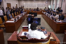 법사위, 민주당 주도로 2차 종합특검 연장법안 통과