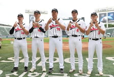 '홈 관중 5만명 돌파+전반기 승률 6할 육박' KBO 최초 시민구단 울산 웨일즈, 흥행-경기력 두 마리 토끼 '다' 잡았다