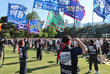 "현대차, 구내식당 직원·보안요원과 교섭해야"…영업사원은 제외