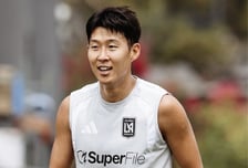 월드컵 마친 손흥민, MLS 복귀전부터 'LA더비 빅매치'... '월클 출신' 상대 에이스도 "질 수 없다"