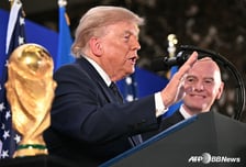 또 트럼프·FIFA에 팬들 분노! 이젠 '월드컵 우승 반지' 만들었다... "개당 2억원" 판매까지