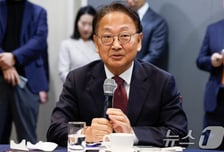 "정책 뒤집기, 경제 예측 가능성 훼손…실용주의는 순효과로 판단"