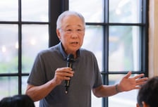 류진 한경협 회장 "과거 잣대로 미래 막아선 안 돼…규제 다시 짜야"