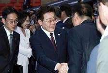 [속보]李대통령 "문화의 힘 바탕, 세계 평화·번영에 기여…백범 선생 뜻 잇겠다"