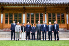 한성숙 총리, 친정격 중기協 초청…"자강불식 자세로 대체 불가 대한민국"