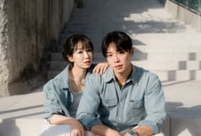 '나는 솔로' 30기 옥순♥영수, 결혼한다…해외여행서 깜짝 프러포즈