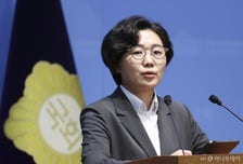 김보미, 기탁금 인상 겨냥 "오죽 하면 대통령 나섰겠나…與 청년강퇴 정당"