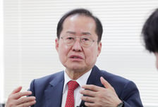 홍준표 "검찰 비판하더라도 수사권 전면 폐지는 안돼"