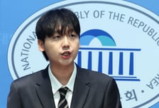 與기탁금 논란 불붙인 청년 후보들 "금권 선거나 다름없어"