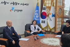 인권위원 6명, 위원장에 항의 방문…"尹 방어권 폐기안 상정거부 규탄"