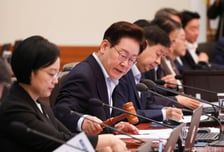 [속보]李대통령 "이상·가치 중요, 더 중요한 것은 국민 삶…민생 중점둬야"