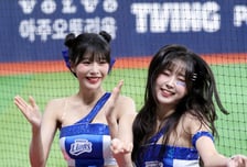 [한번에쓱] '한여름 응원은 무조건 고척돔이구나!' 삼치 소윤, 가은, 혜인