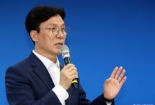 김민석 "다른 당에도 제안…이중당적·유령당원 자율적 정리 권한다"