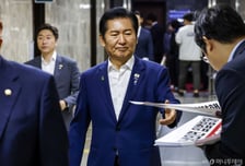 정청래 "전대는 심플…분열주의적 음모론 넘어 통합·개혁해야"