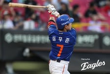 '달감독 데이터 야구 통했다' 1번 심우준→스리런포+4타점→4연패 탈출 "연패 끊고 승리해 기쁘다" [광주 현장]