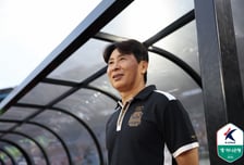"(이)호재 많이 컸네" 옛 스승 김기동 감독 '극찬'... 포항 주포 성장에 "기량 만개, 볼 안 뺏기고 슈팅 좋아져" [상암 현장]