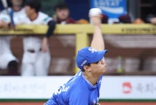 [포토] 배찬승 '막으면 디비지는 기라'