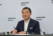 노태문의 이유있는 '폴더블' 배짱…"7년 경험 못 따라와, 경쟁사 환영"