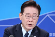 [속보]李대통령 "부처별 부동산 토론…청년·신혼·다자녀 특별한 배려 필요하다고 해"