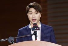 '박수홍 동거설' 퍼뜨린 형수, 항소심도 벌금형…"직접 보지도 않고 유포"