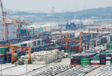 큰폭으로 벌어진 CPI·GDP디플레이터 상승률…48년만 최대