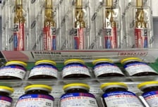 "1회 35만원" 의료용 마약 불법 투약 청담동 의사...몰카까지 찍었다