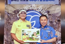 윤홍근 BBQ 회장 "유해란 프로 메이저 2연승 축하…더 큰 도전 지원"