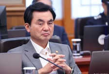 안규백, 취임 1년 "국군사관학교 등 개혁의 무게, 장관이 짊어질 것"